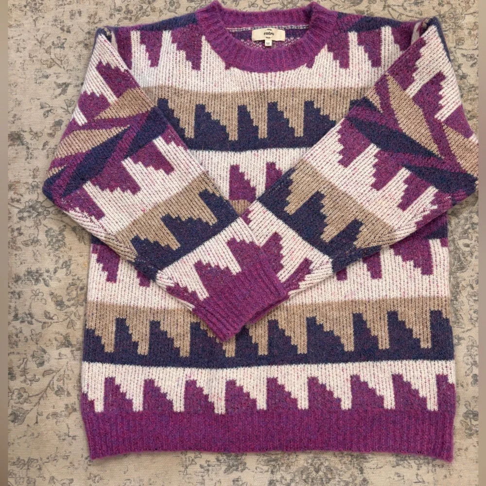 Entro Purple and Gray Geometric Sweater - Picture 6 of 6